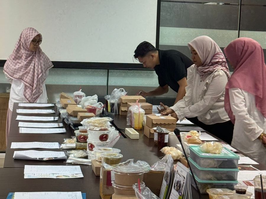 Kegiatan Food Test Seleksi Penyedia Pengelola Kantin Semester 2 Tahun 2025 di Universitas Negeri Malang